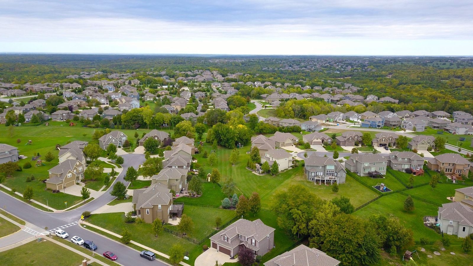 Aerial view of a suburban Houston-area neighborhood